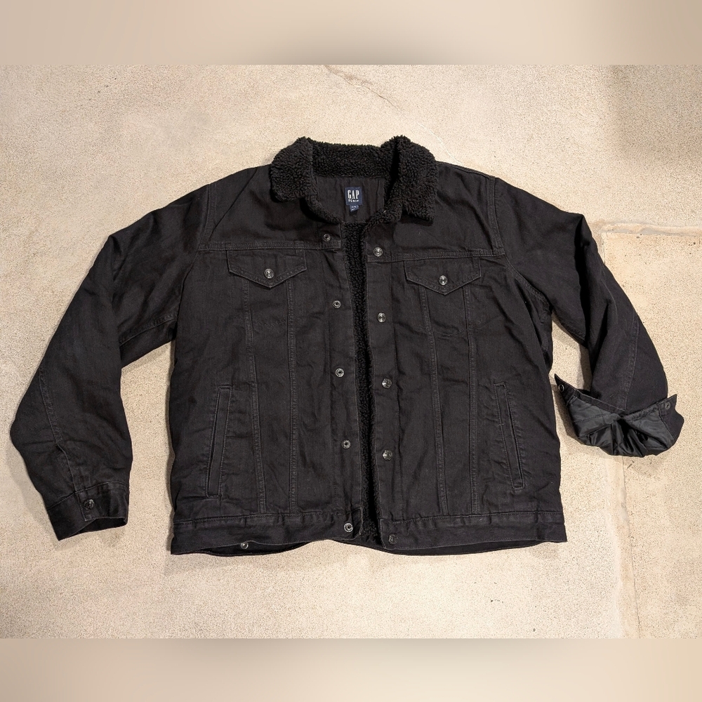 GAP Black Denim Sherpa-Lined Trucker Jacket Faux Shearling Jean Coat